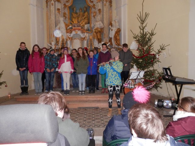 Vánoční zpívání v kostele